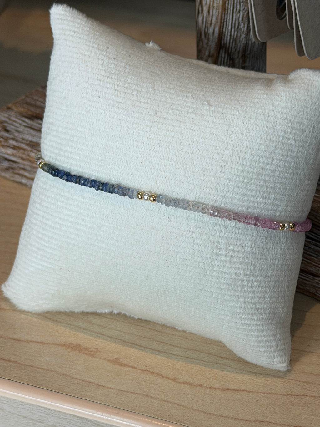 Aria bracelet #3 2mm Sapphire, freshwater pearl, 18k gold plated stainless steel