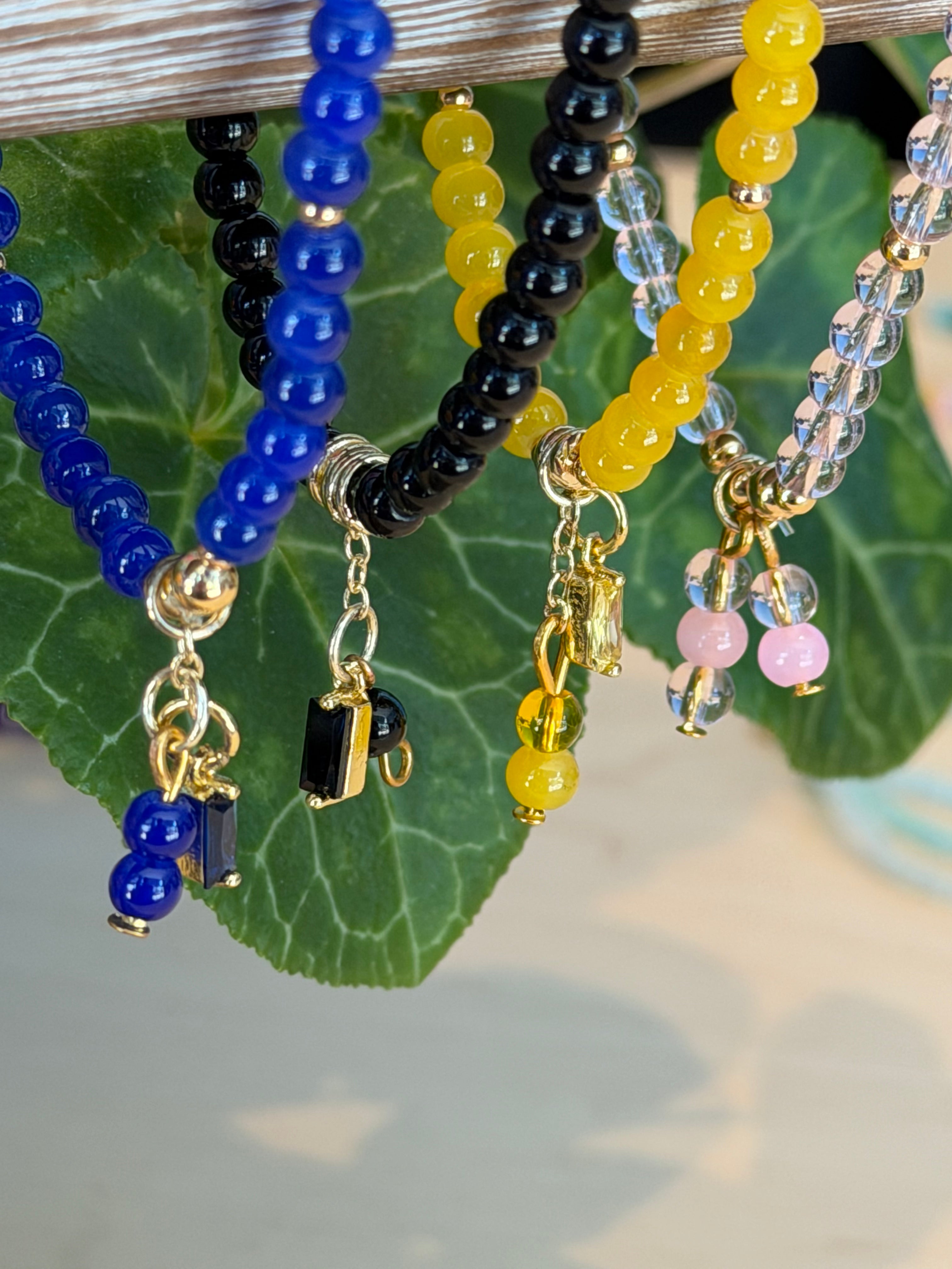 Single Bracelet Blue Glass with Charm