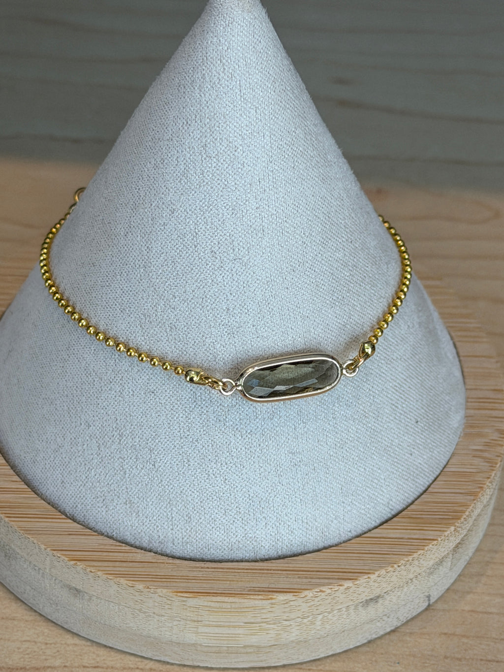 Solo bracelet #8 Grey Crystal and Gold single bracelet