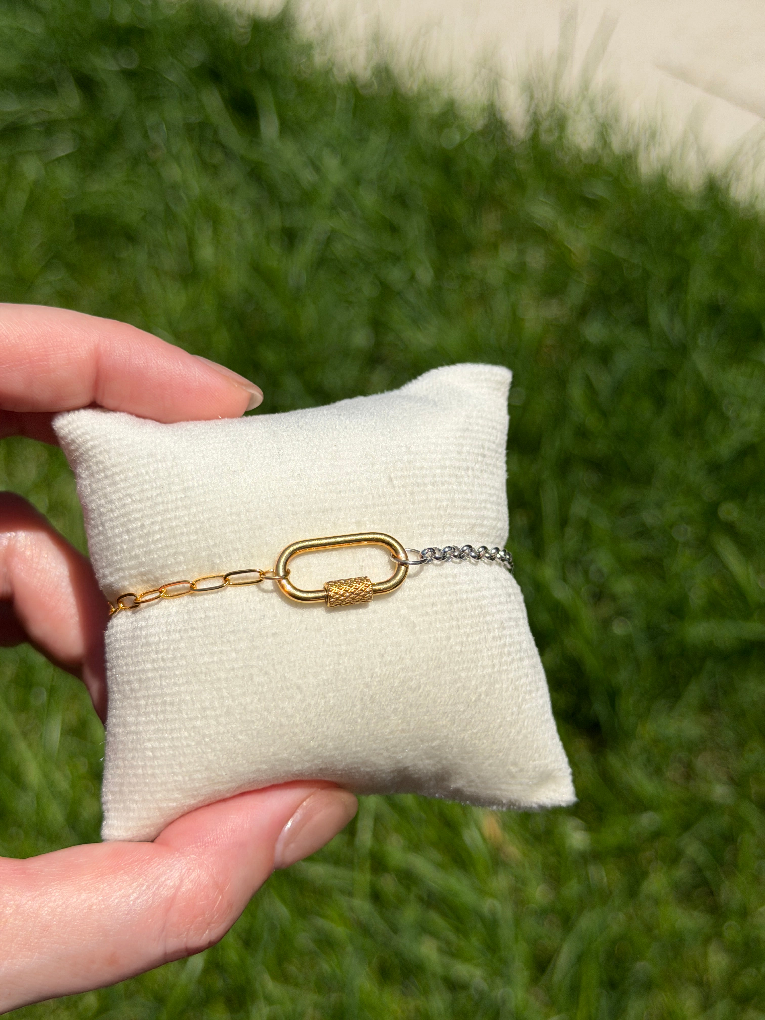 Solo bracelet #16 stainless steel and 18k gold plated