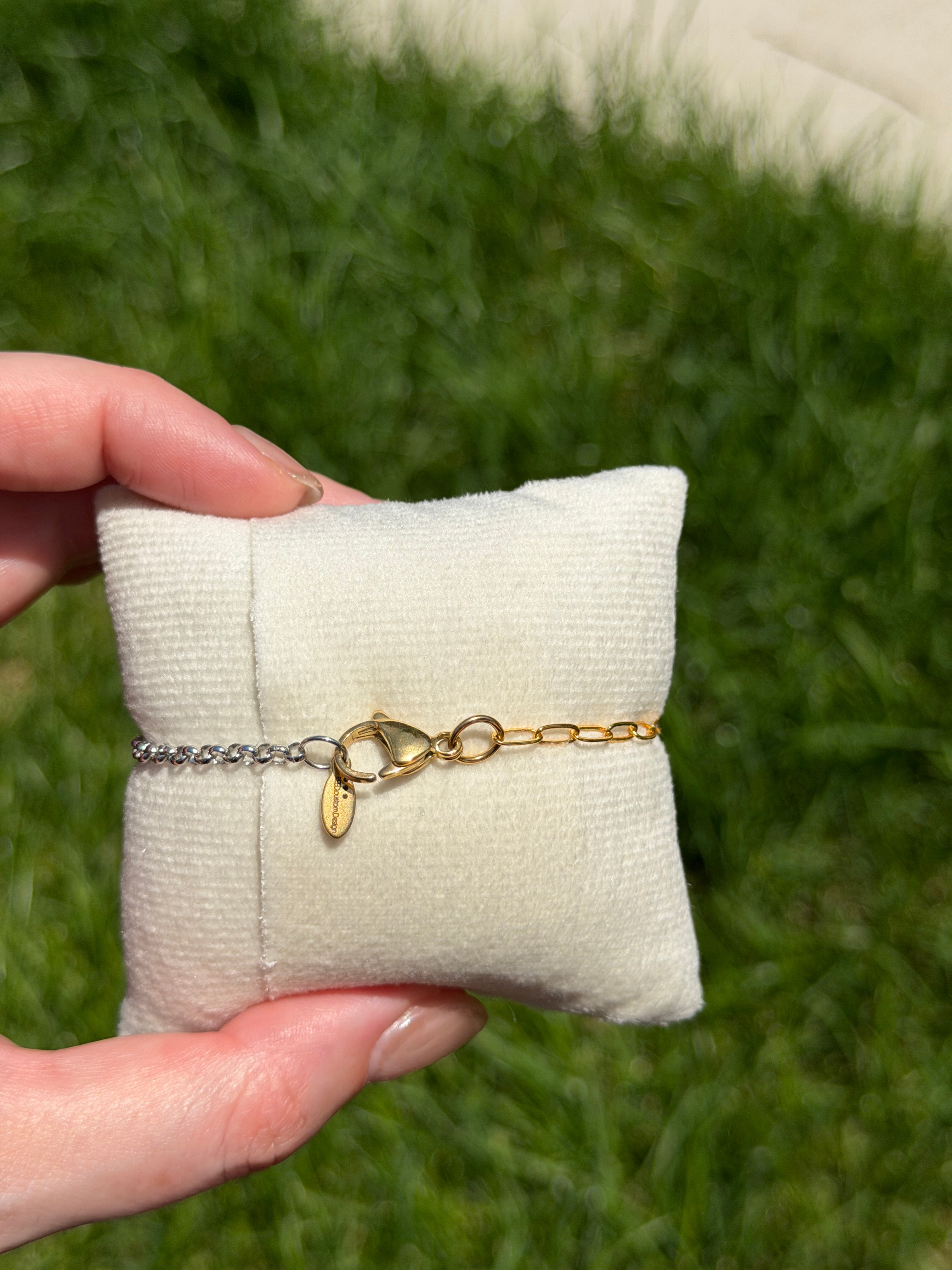 Solo bracelet #16 stainless steel and 18k gold plated