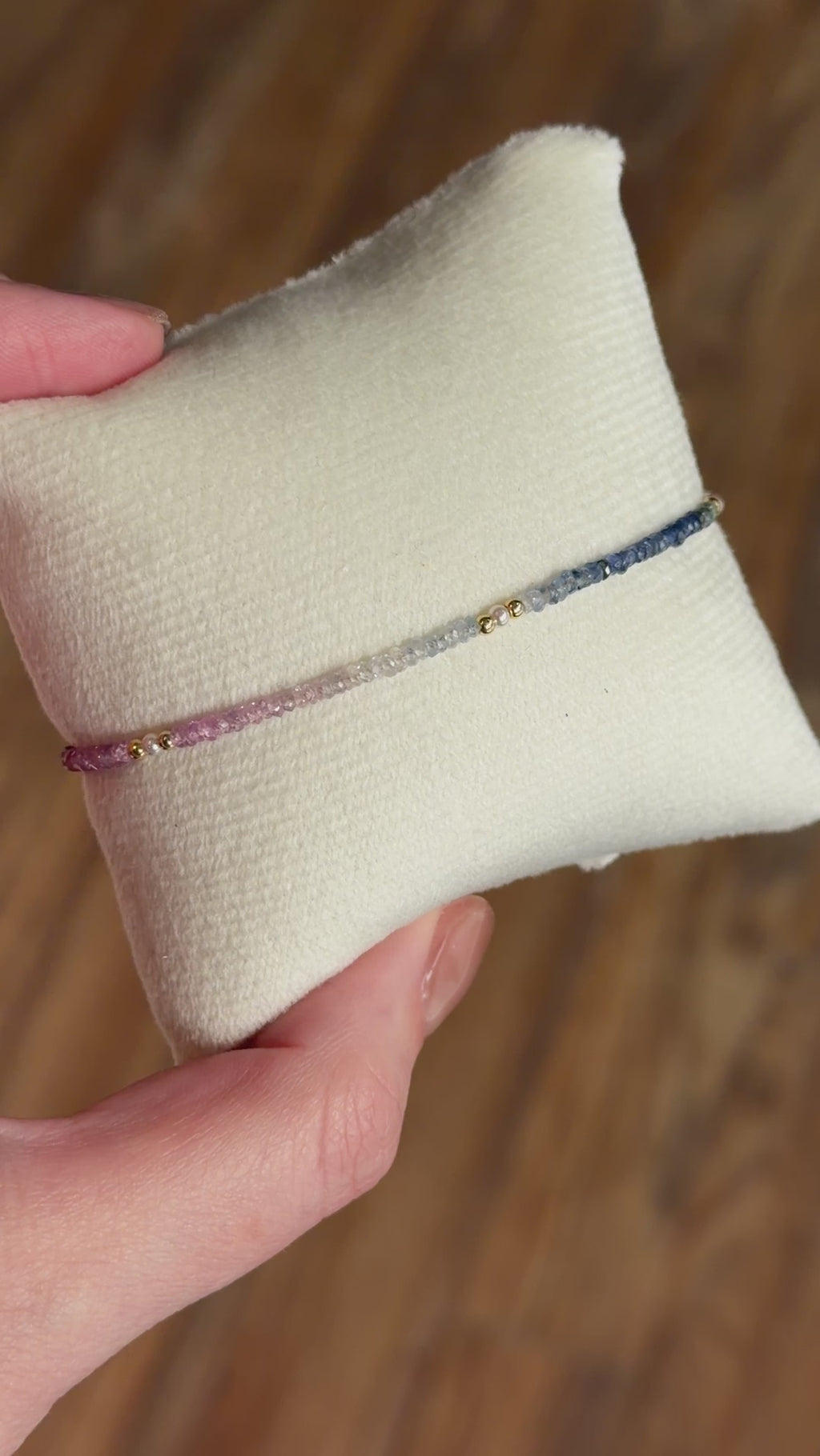 Aria bracelet #3 2mm Sapphire, freshwater pearl, 18k gold plated stainless steel
